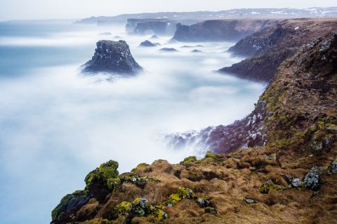 Kust van Arnarstapi in IJsland